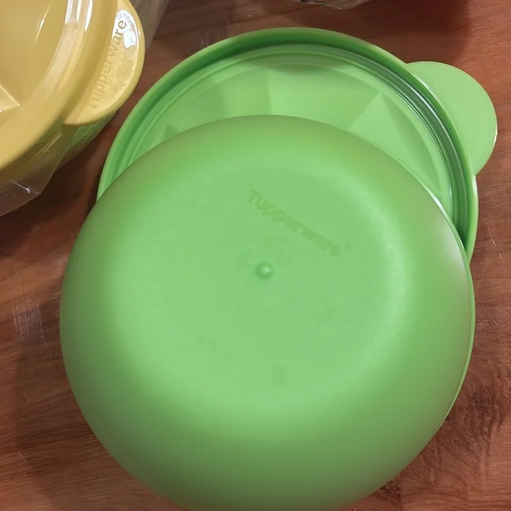 Tupperware citrus keepers